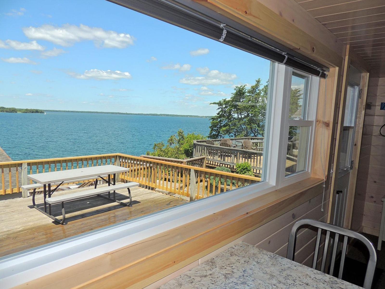 Angel Rock Waterfront Cottages Cape Vincent Екстериор снимка