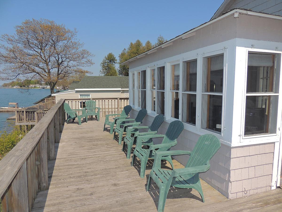 Angel Rock Waterfront Cottages Cape Vincent Екстериор снимка